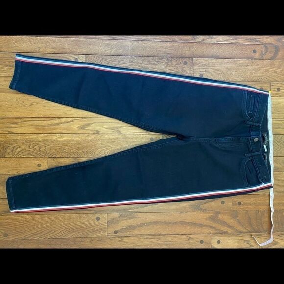 Banana Republic High Rise‎ Skinny Crop Jeans - Picture 3 of 8